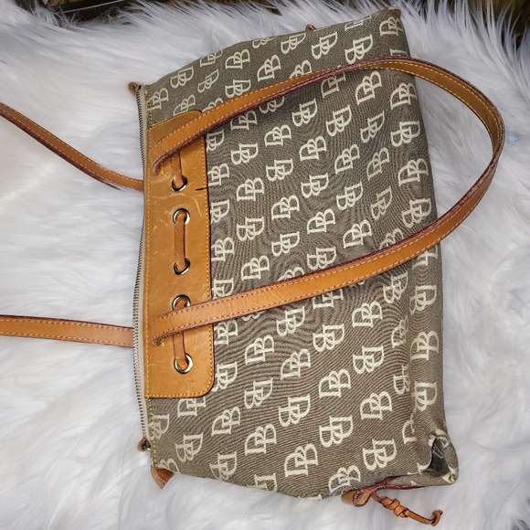 Vintage Dooney & Bourke - Picture 2 of 11